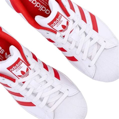 adidas sportschoenen wit|white adidas sneakers.